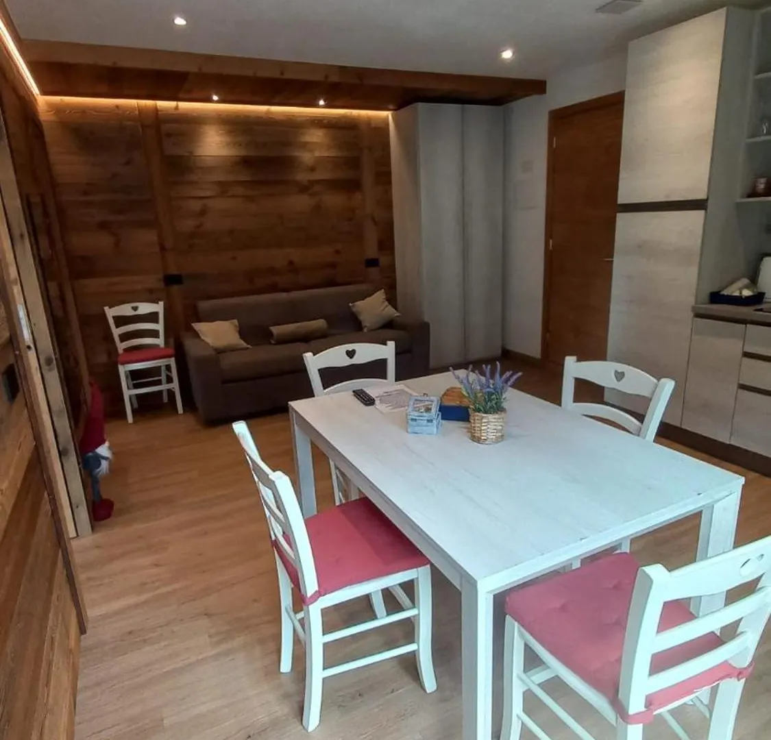 Sclap Appartamenti - Livigno 0*,  Italia